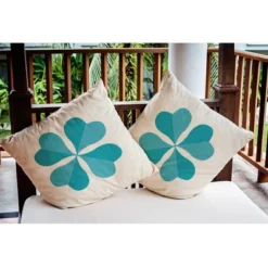 16"x16" Lucky Clover St. Patrick's Day Square Throw Pillow - E By Design -Safavieh Store GUEST 385b697e 277f 43cc 830a 7ef514dac1a3
