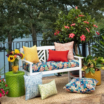 18.5" 2pk Paisley Party Throw Pillows Blue - Pillow Perfect 4 18.5" 2pk Paisley Party Throw Pillows Blue - Pillow Perfect - Image 2