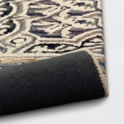 Floral Belfast Tufted Rug - Threshold -Safavieh Store GUEST 4cdbd814 0c42 4560 a686 6d6cace90f7c